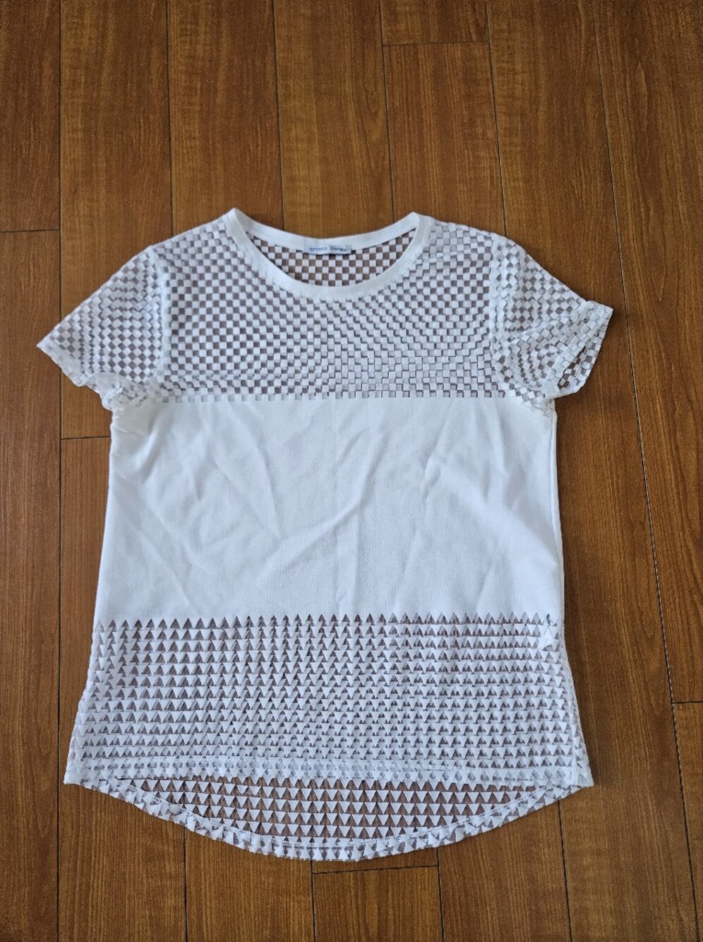 NEVER WORN Zara White Short Sleeve Top with Geometric Mesh Panels Sz Medium M - Picture 10 of 10